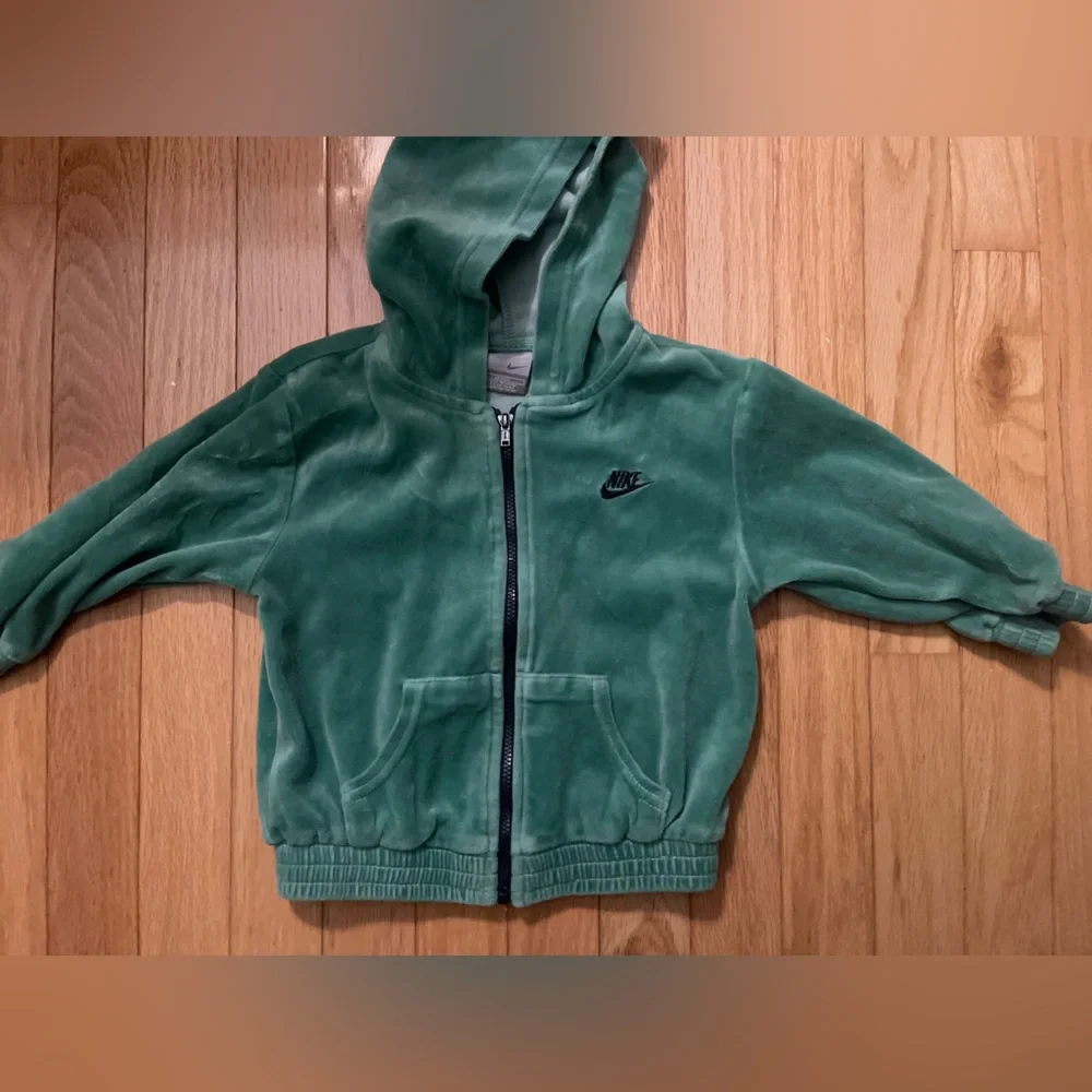 Nike Green Velour Jumpsuit 24M - Picture 5 of 7